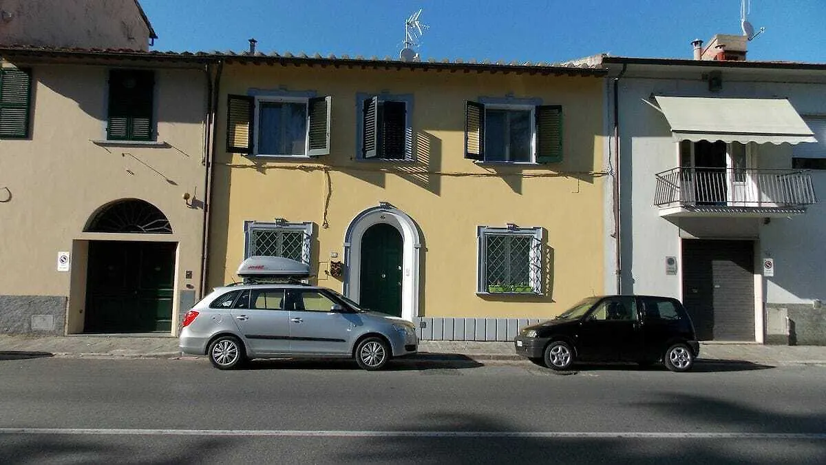 B&B Contessa Pisa 0*,